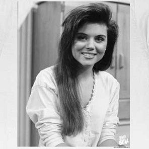 Saved By The Bell Kelly Kapowski T-Shirt product image 2